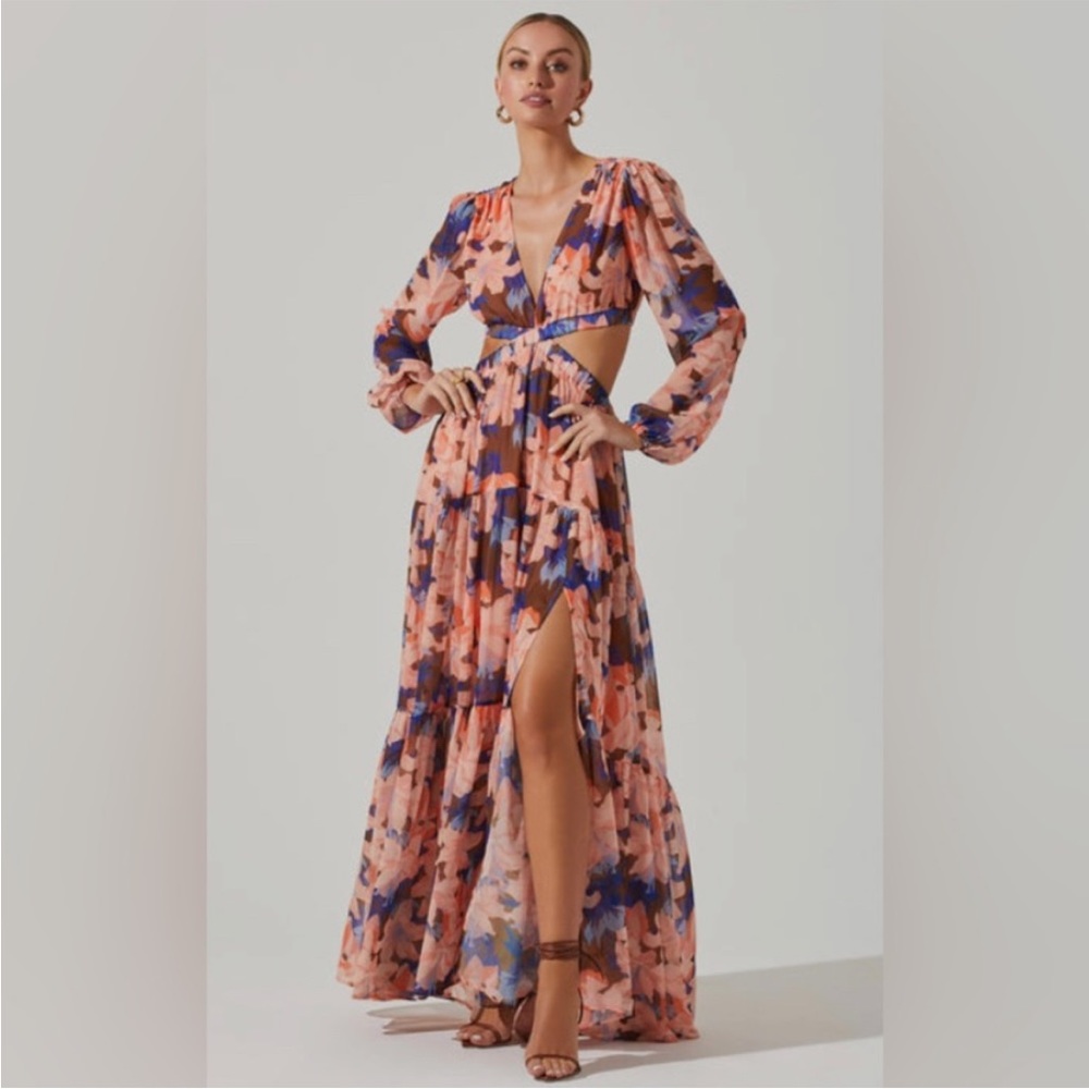 LIVELY FLORAL CUTOUT LONG SLEEVE MAXI DRESS